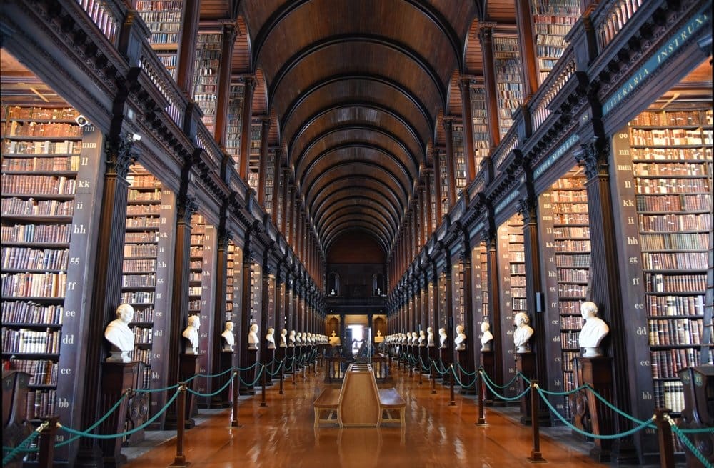 Biblioteca del Trinity College, Dublino