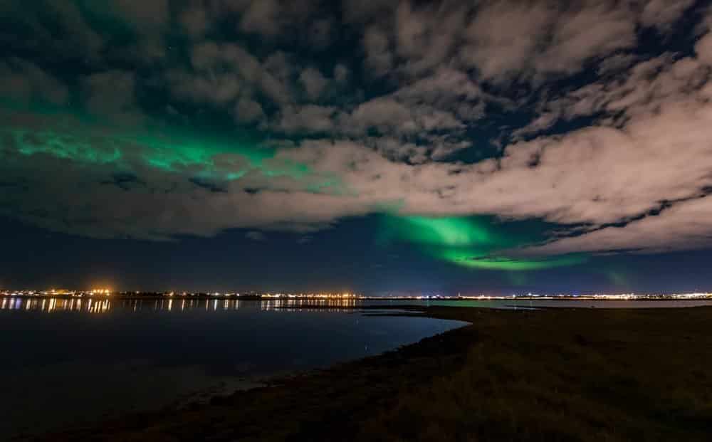 Guardare l'aurora boreale a Reykjavik