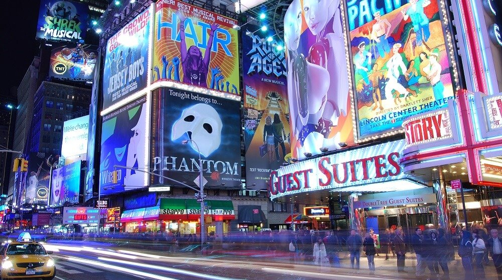 Broadway, New York, Notte