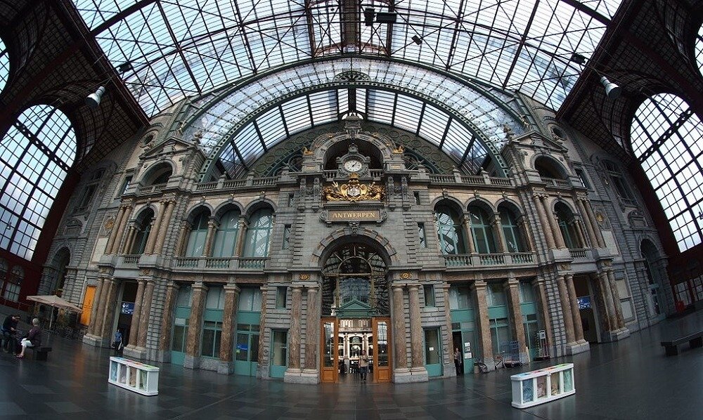 Stazione Centrale di Anversa, Hall