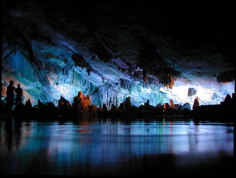 Grotta del flauto di canna (Ludi Yan), Cina