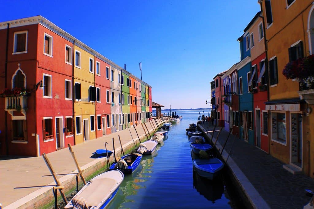 Burano, Italia, città colorate del mondo