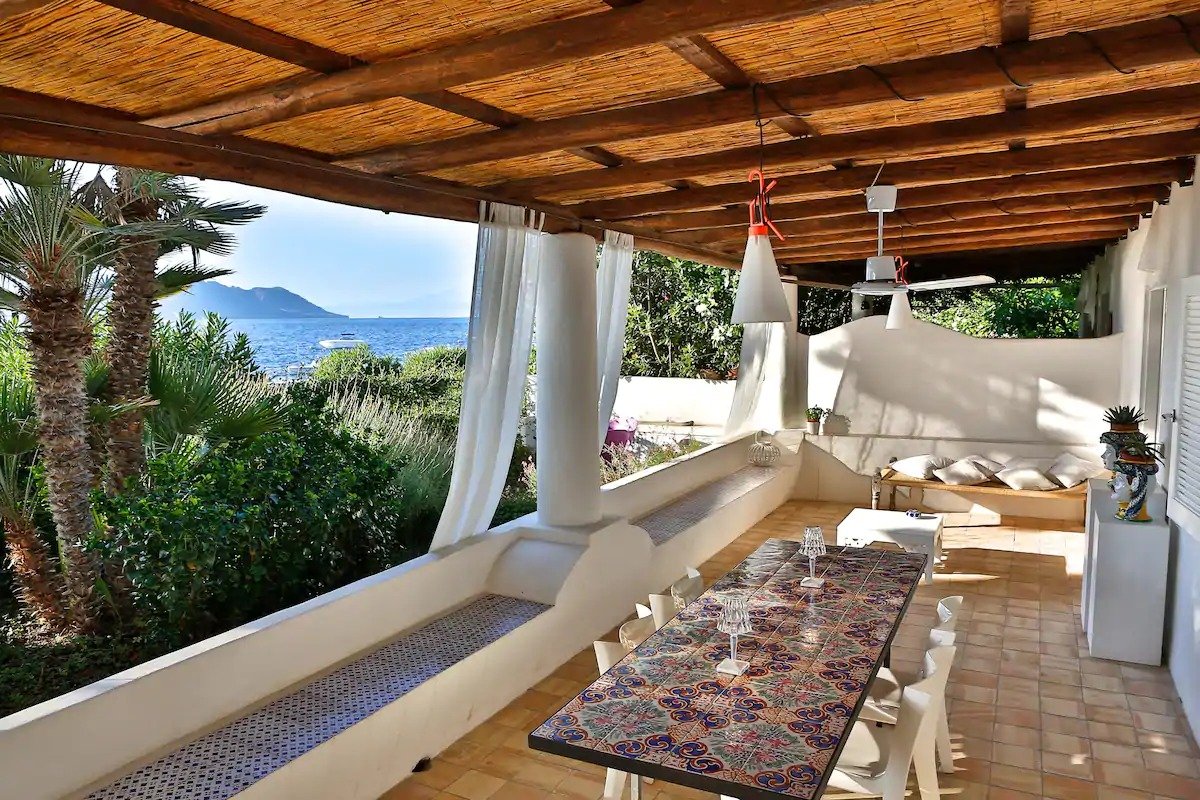 Airbnb eccezionale nelle isole Eolie