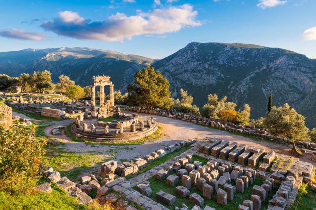 Visita il sito archeologico di Delfi da Atene: prenotazioni & tariffe