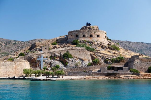 Visita l’isola di Spinalonga a Creta